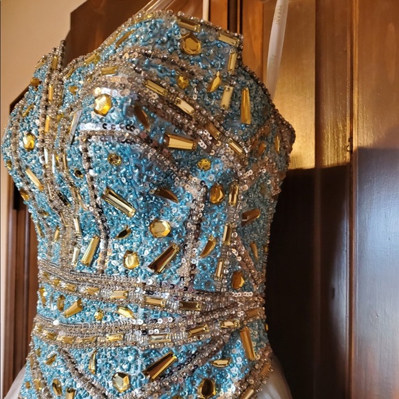 Terani Couture Jeweled Baby Blue Ball Gown - Picture 4 of 10
